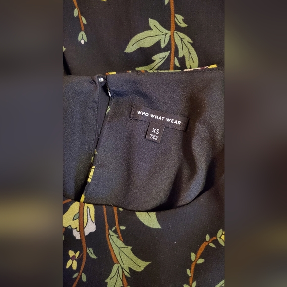 Who What Wear Black Floral Dress Long Sleeve Size XS - Picture 8 of 10